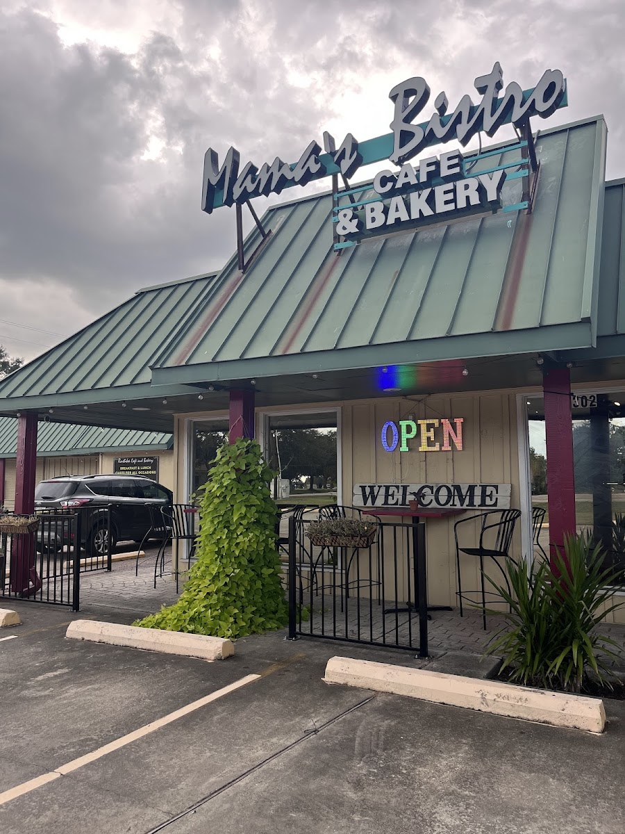 Mama's Bistro Cafe And Bakery: Friendswood